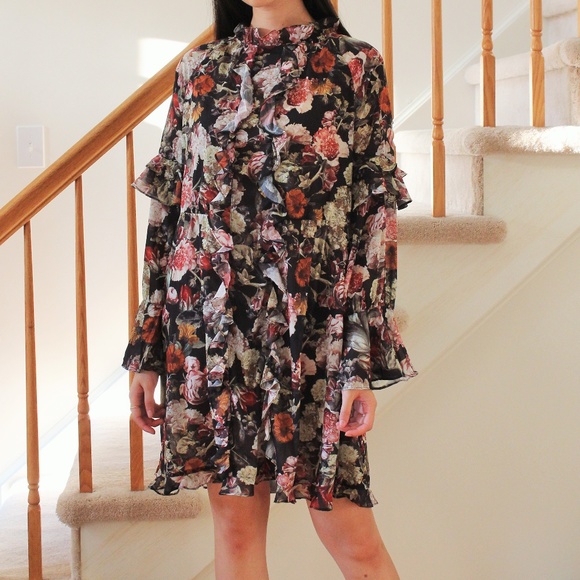 long flowy floral dresses